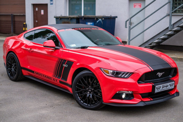 Ford Mustang-GT